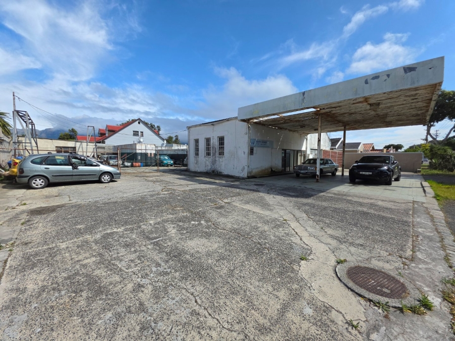 Commercial Property for Sale in Crawford Western Cape